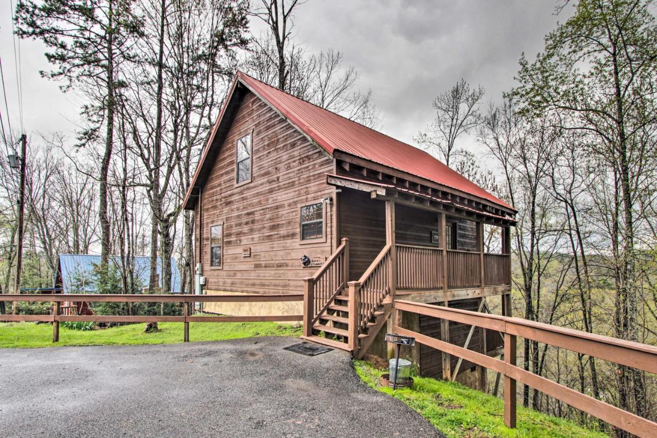 Sevierville Sanctuary Hot Tub, Pool Table And Deck! מראה חיצוני תמונה