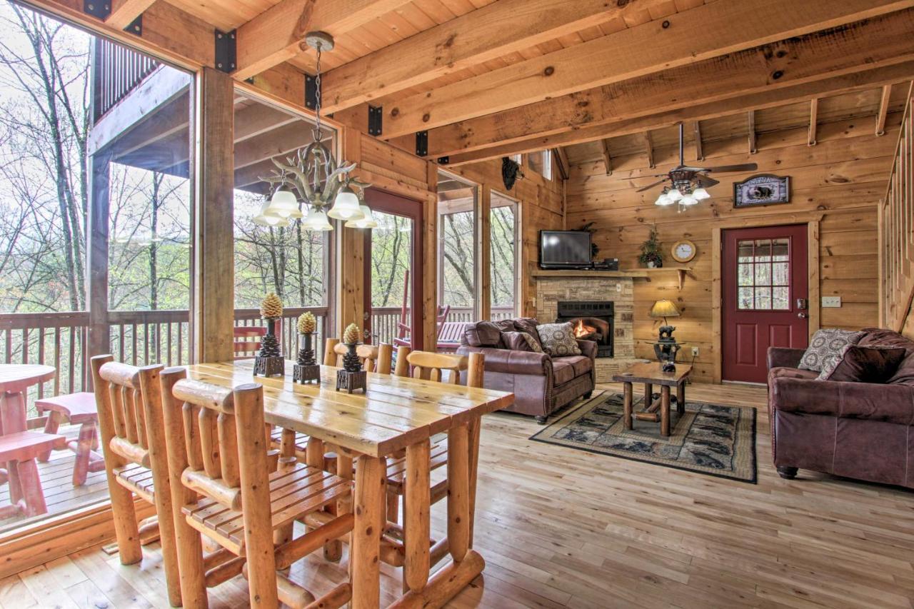 Sevierville Sanctuary Hot Tub, Pool Table And Deck! מראה חיצוני תמונה