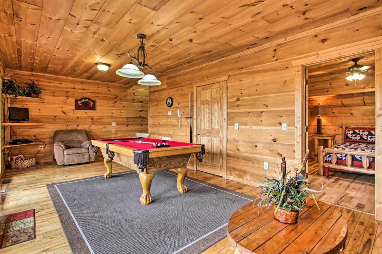 Sevierville Sanctuary Hot Tub, Pool Table And Deck! מראה חיצוני תמונה